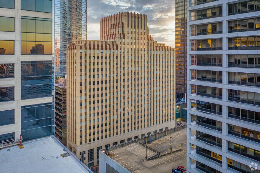 More Photos Of 1001 McKinney St, Houston Office Residential For Lease
