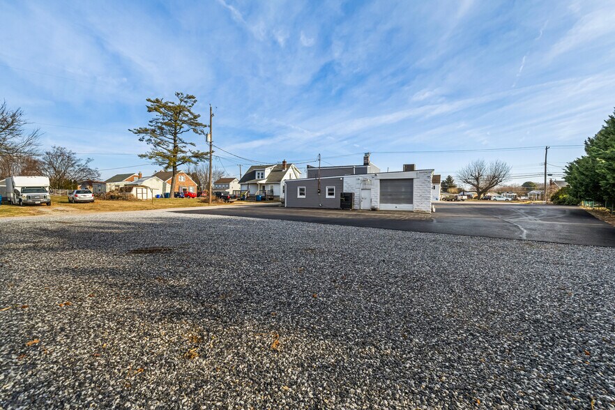 More Photos Of 1482 Seven Valleys Rd, York Multifamily For Sale