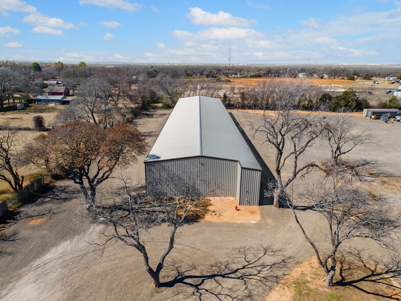 More Photos Of 12308 Rendon Rd, Burleson Warehouse For Sale