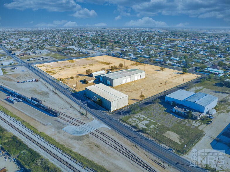 More Photos Of 701 W Murphy St, Odessa Manufacturing For Sale