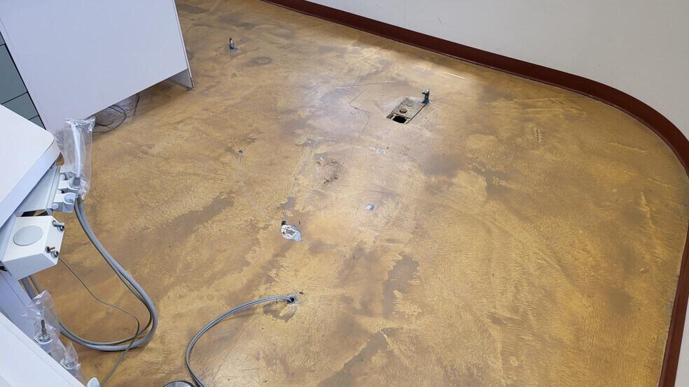 More Photos Of 1825 E Flamingo Rd, Las Vegas Office For Sale