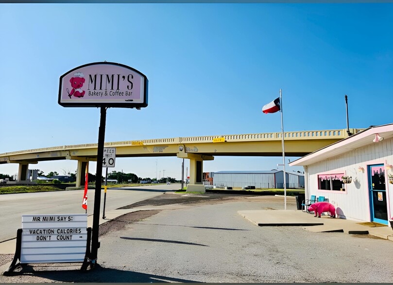 More Photos Of 317 N Boykin Dr, Memphis General Retail For Sale