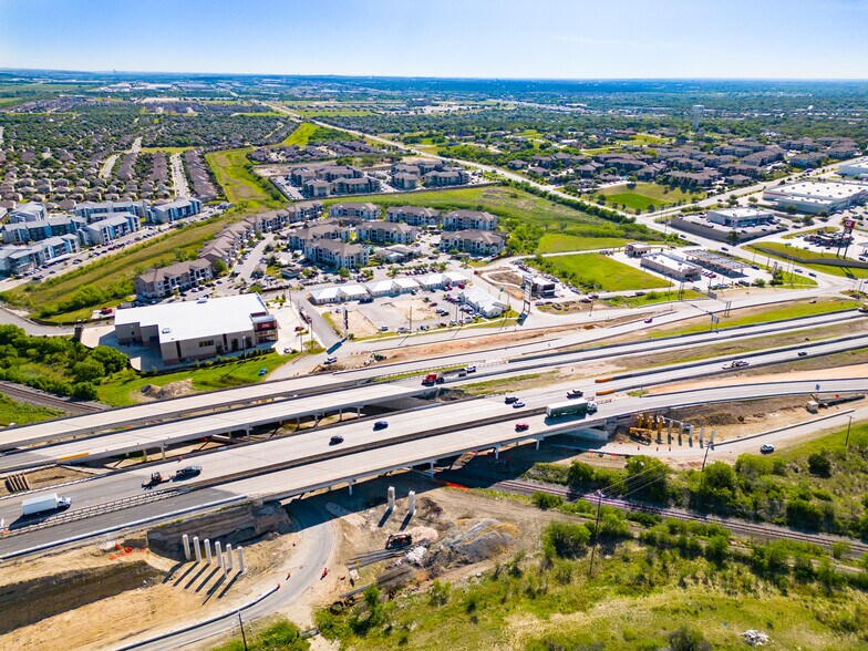 More Photos Of 7323 N Loop 1604 E, San Antonio Unknown For Lease