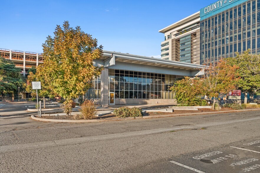 More Photos Of 9 S El Dorado St, Stockton Office For Sale