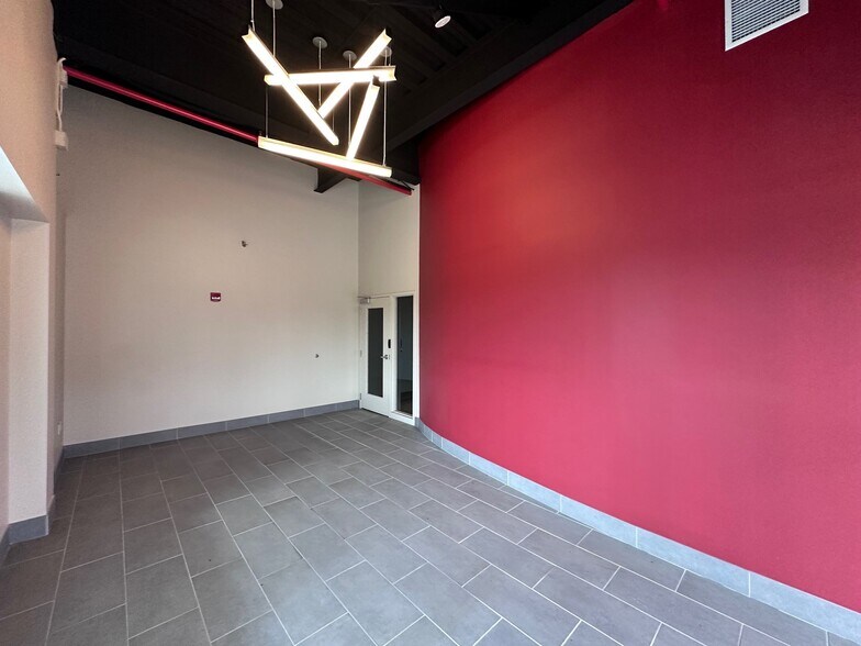More Photos Of 5825 N 99th St, Milwaukee Office For Lease