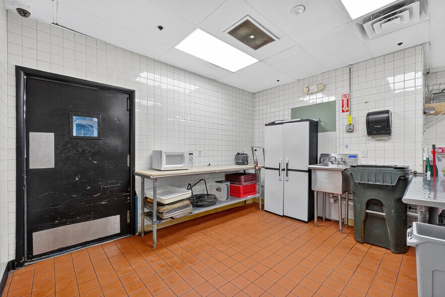 More Photos Of 1220 Oregon Rd, Cortlandt Manor Unknown For Lease