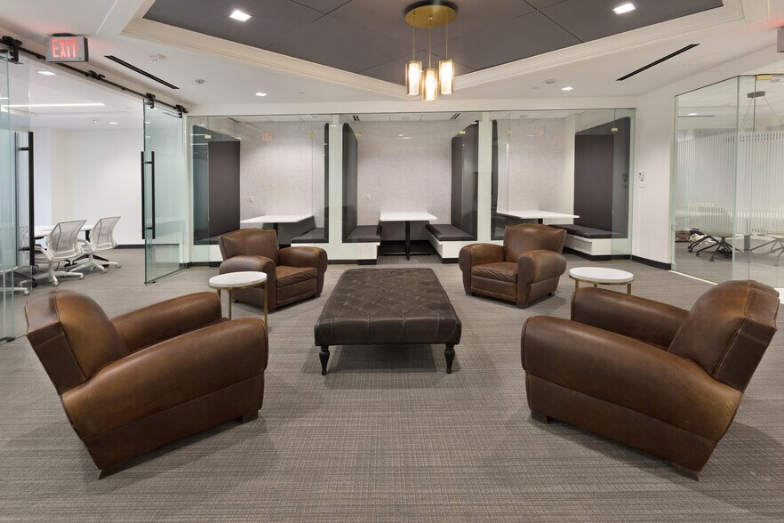More Photos Of 1808 Eye St NW, Washington Office For Lease