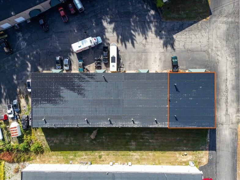 Primary Photo Of 189 Route 125, Brentwood Unknown For Lease