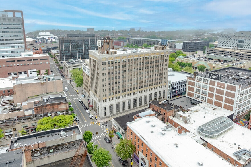 More Photos Of 955 Main St, Bridgeport Apartments For Lease
