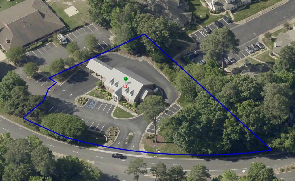 More Photos Of 201 Kiln Creek Pky, Yorktown Bank For Sale