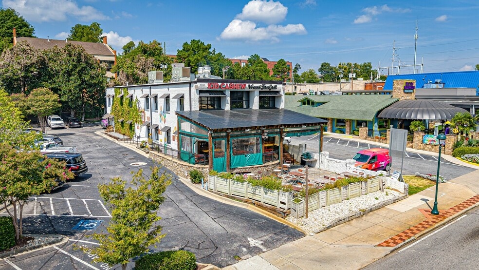 More Photos Of 6090 Roswell Rd, Sandy Springs Restaurant For Sale