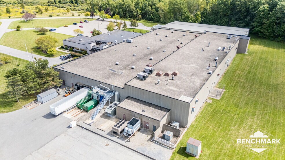 More Photos Of 2754 W Park Dr, Bloomfield Manufacturing For Sale