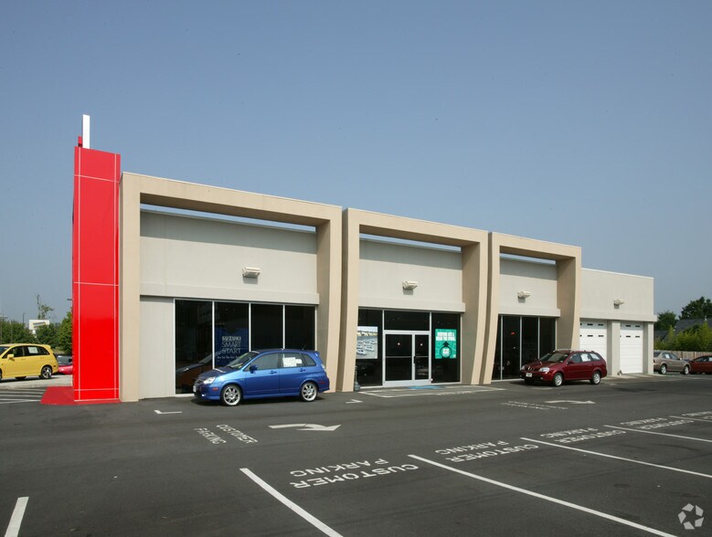 More Photos Of 2437 S Church St, Burlington Auto Dealership For Sale