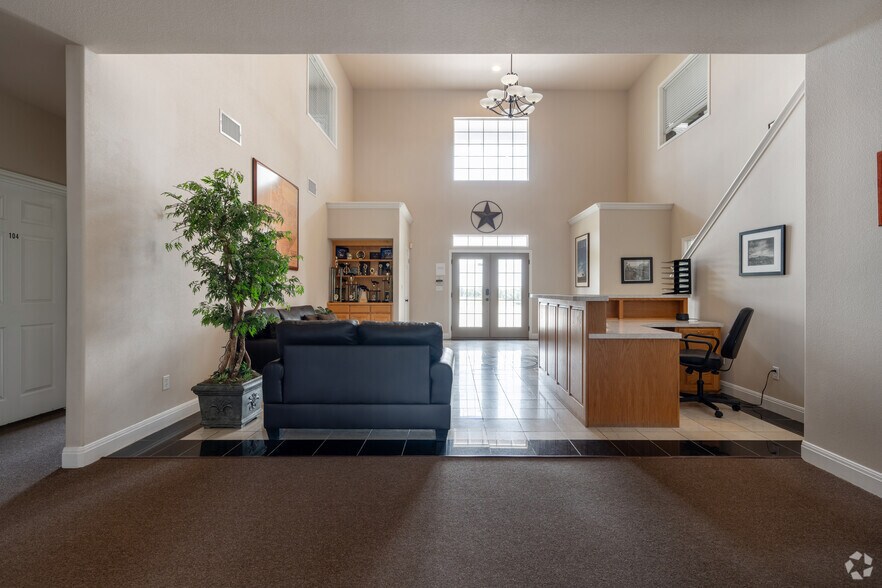 More Photos Of 10200 Hwy 290 W, Austin Medical For Sale