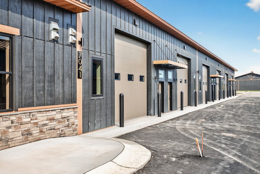 More Photos Of 7060 Kagan Avenue NE, Otsego Warehouse For Sale