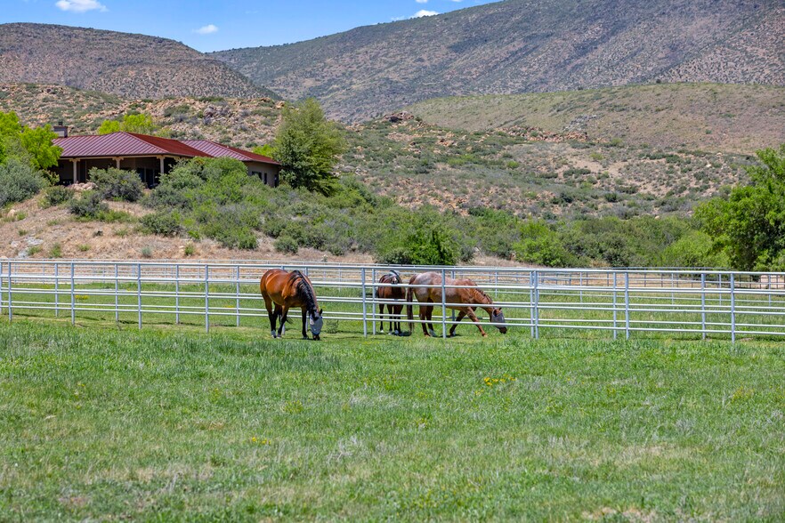 More Photos Of 5500 Four Cross Ranch Rd, Skull Valley Land For Sale