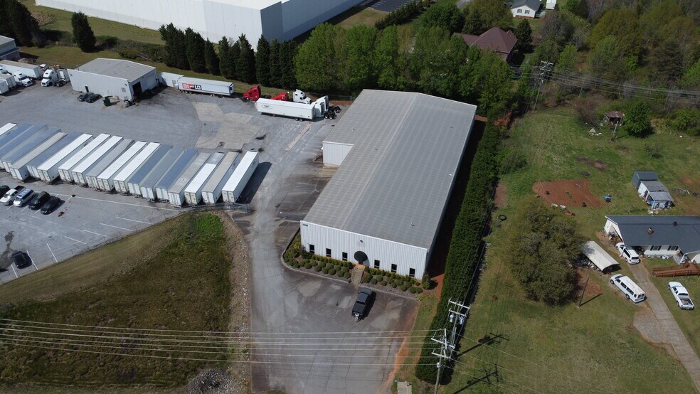 More Photos Of 960 Berry Shoals Rd, Duncan Industrial For Sale