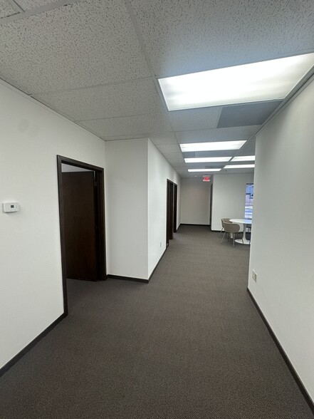 More Photos Of 1122-1035 Cole St, Birmingham Office For Lease