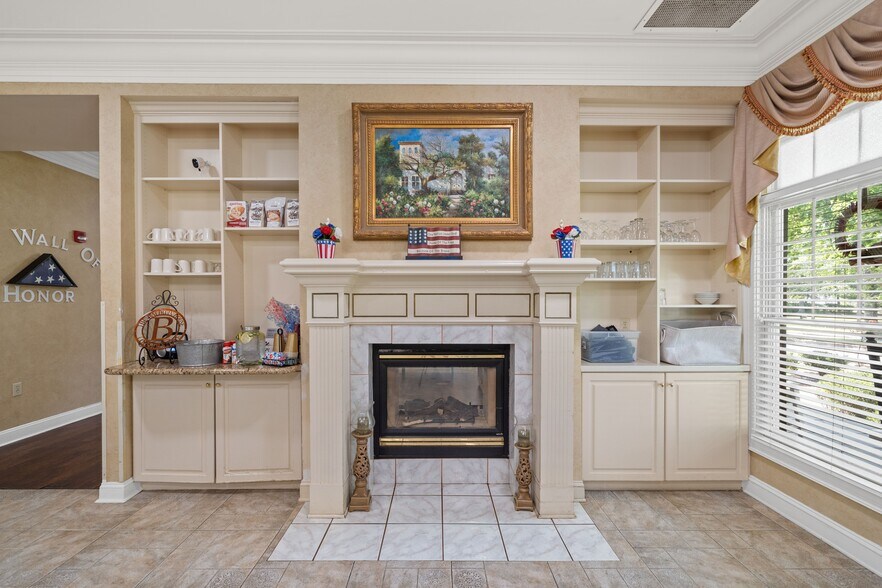 More Photos Of 10171 Papa George St, Daphne Congregate Senior Housing For Sale