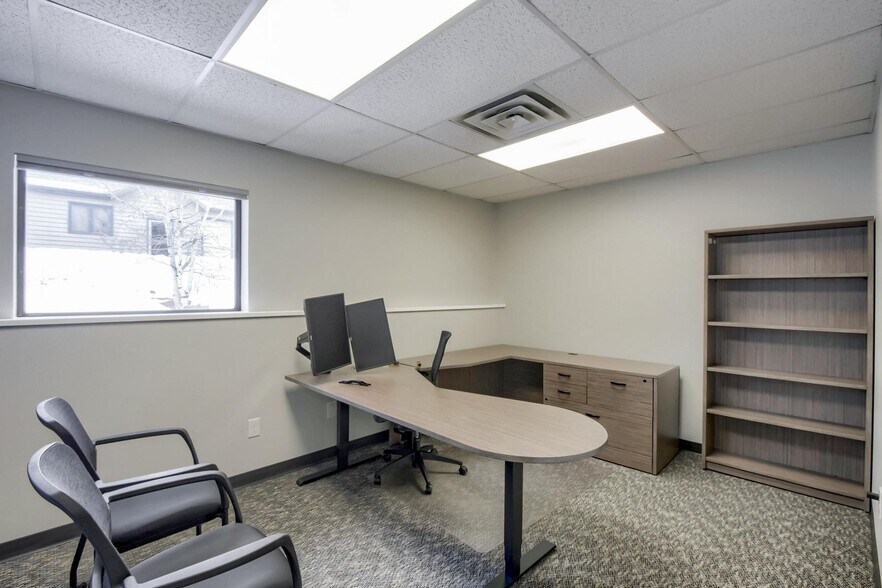 More Photos Of 19316 Goddard Ranch Ct, Morrison Office For Lease