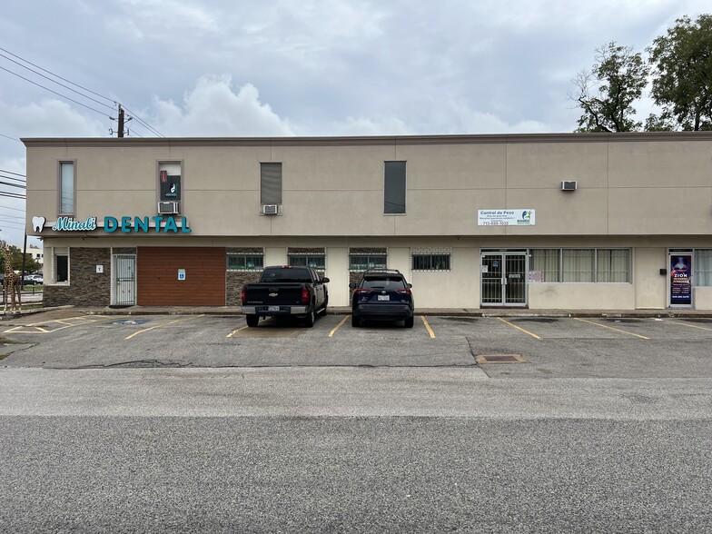 Primary Photo Of 7700 Fulton St, Houston Office For Lease