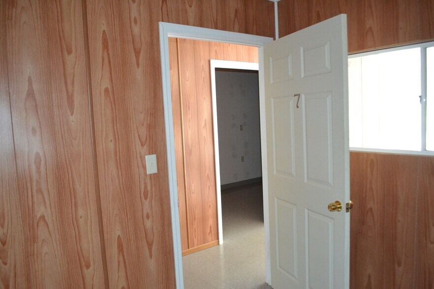 More Photos Of 120 Carter Blvd, Polk City Storefront Retail Office For Lease