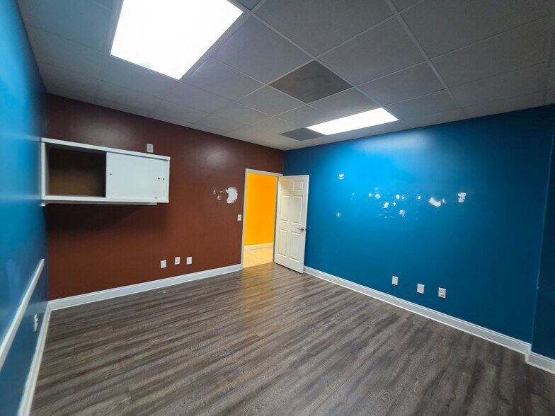 More Photos Of 12220 Panama City Beach Pky, Panama City Beach Office For Lease