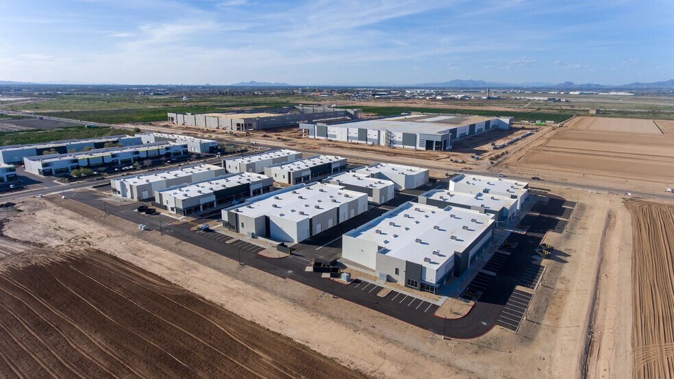 More Photos Of 8017 E Pecos Rd, Mesa Warehouse For Lease