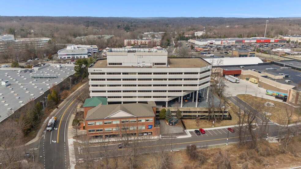 More Photos Of 40 Richards Ave, Norwalk Office For Lease