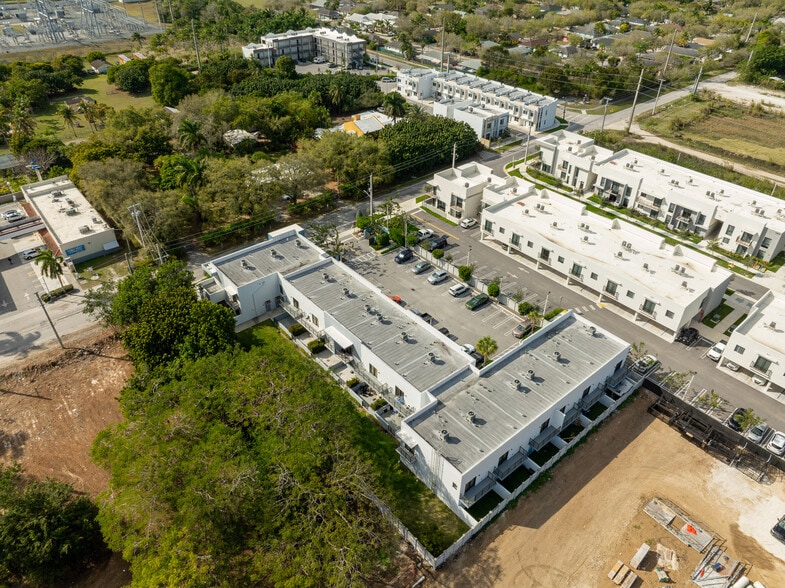 More Photos Of 24705 SW 129th Ave, Homestead Apartments For Sale