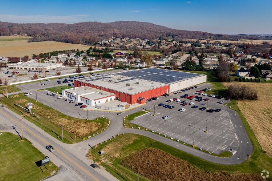 More Photos Of 1649 Broadway, Hanover Light Manufacturing For Sale