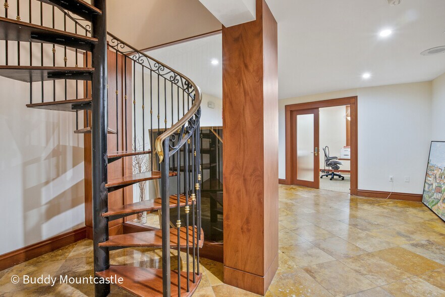 More Photos Of 4551 Ponce De Leon Blvd, Coral Gables Medical For Lease