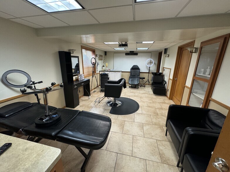More Photos Of 7706 S Locust St, Midvale Medical For Sale