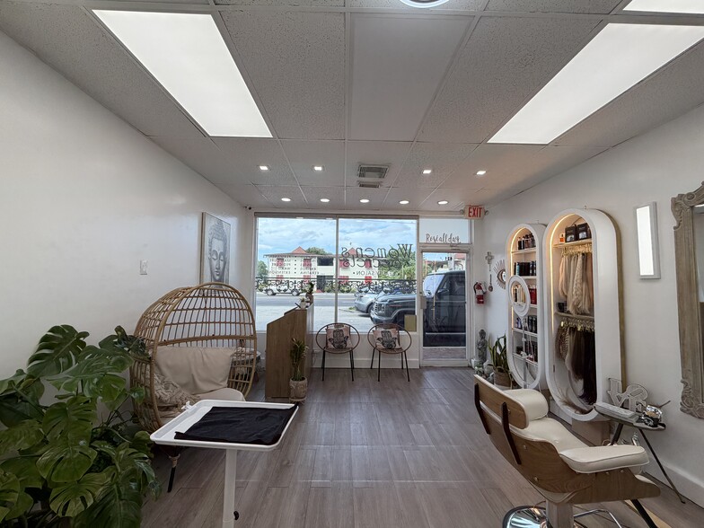 More Photos Of 601 SW 57th Ave, Miami Storefront Retail Office For Sale