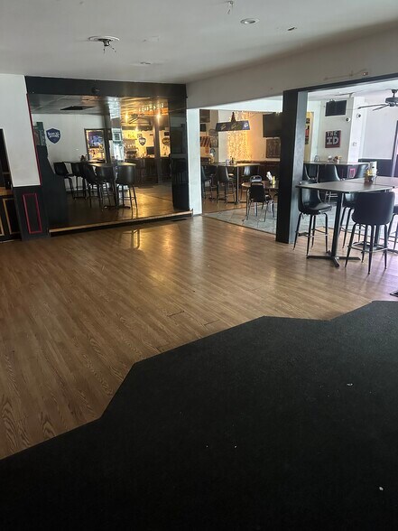 More Photos Of 131 W 2nd St, Berwick Bar For Sale