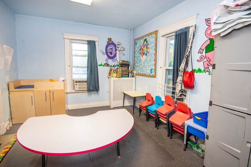 More Photos Of 219 Washington Ave, Dumont Schools For Sale