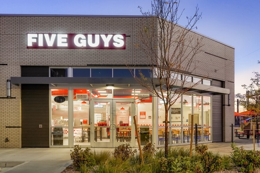 More Photos Of 14531-14585 E Alameda Ave, Aurora Unknown For Lease