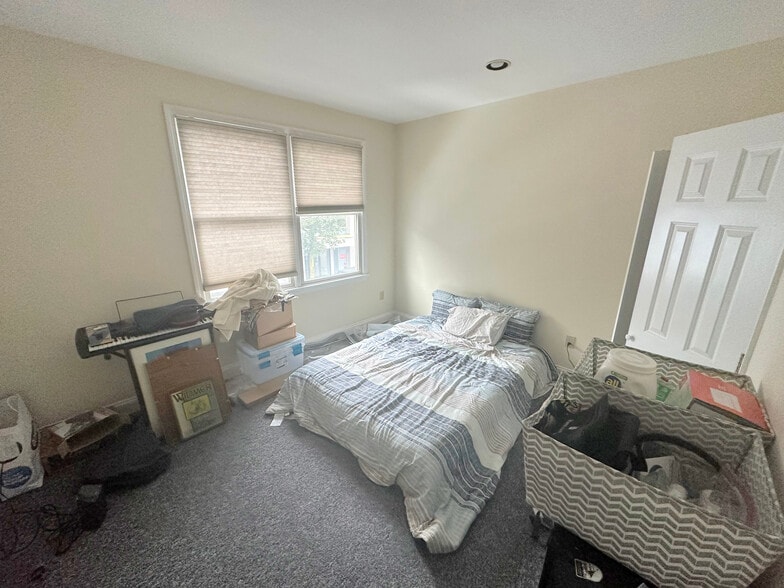 More Photos Of 550 E 3rd St, Boston Apartments For Sale