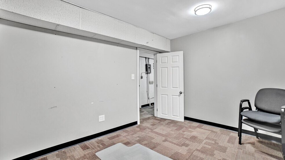 More Photos Of 603-609 Manchester Rd, Mansfield Apartments For Lease