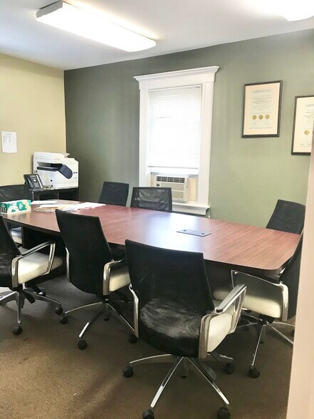 More Photos Of 1480 Bedford St, Stamford Office For Lease