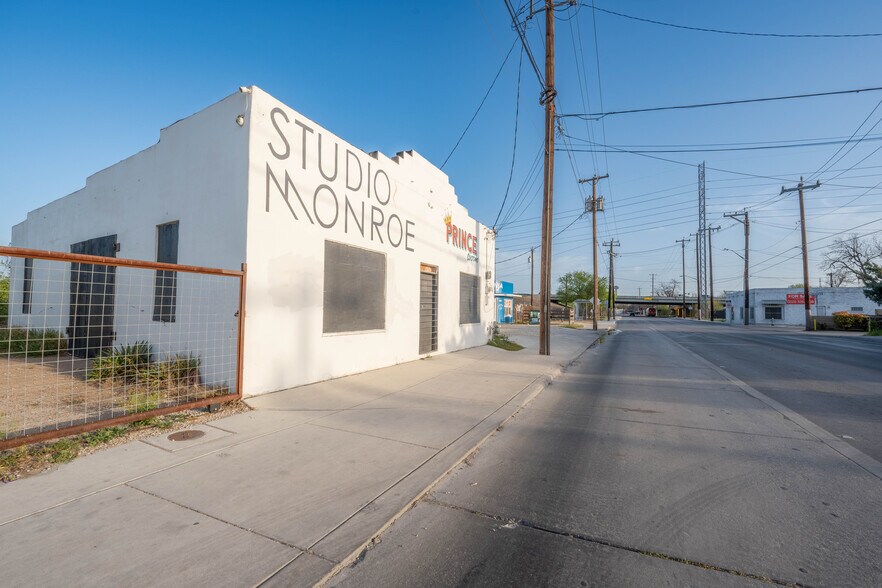 Primary Photo Of , San Antonio General Retail For Sale