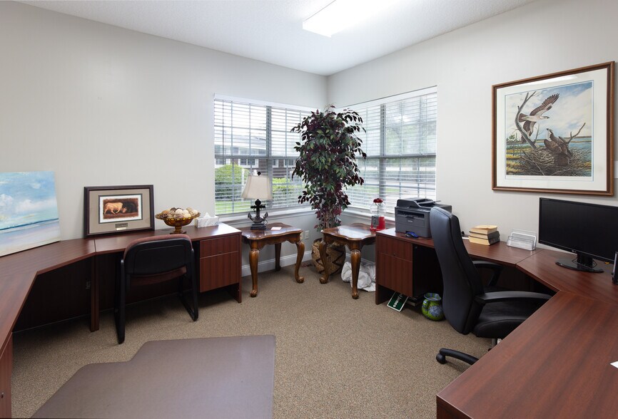 More Photos Of 3840 Belfort Rd, Jacksonville Office For Lease