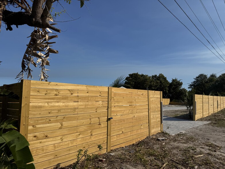 More Photos Of 6557 US Highway 1, Rockledge Flex For Sale