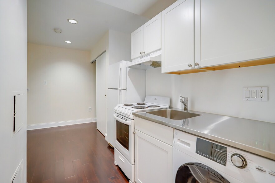 More Photos Of 1633 16th St Nw, Washington Specialty For Lease
