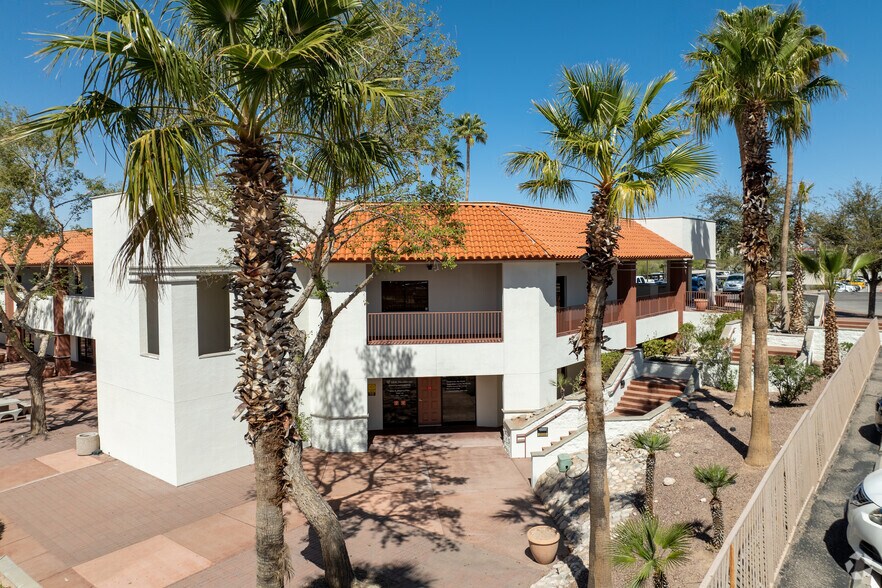 More Photos Of 2055 W Hospital Dr, Tucson Medical For Lease