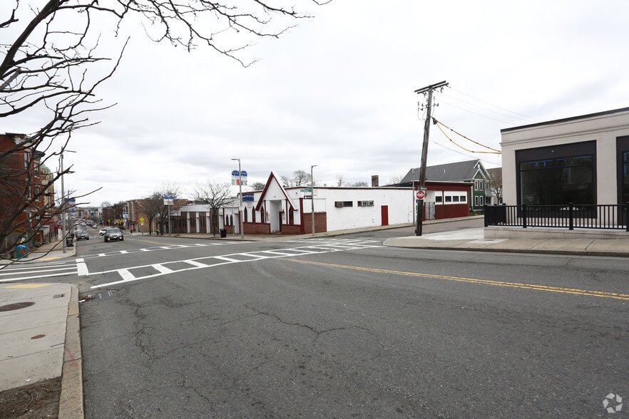 More Photos Of 430-454 Blue Hill Ave, Boston Restaurant For Lease