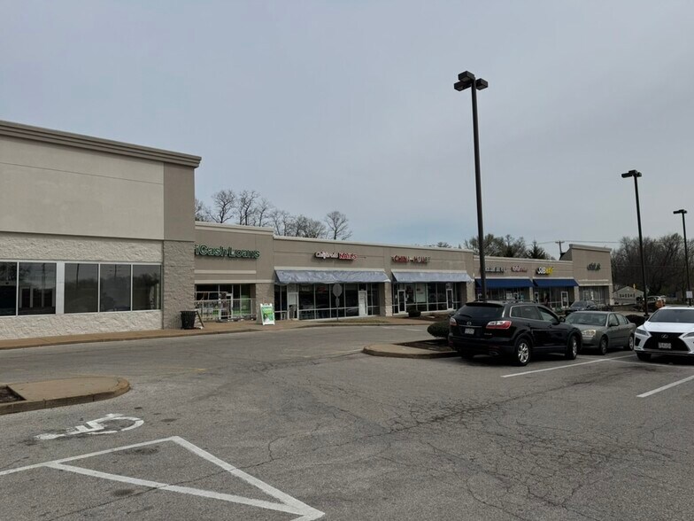 More Photos Of 10006-10056 W Florissant Ave, Saint Louis Storefront For Lease