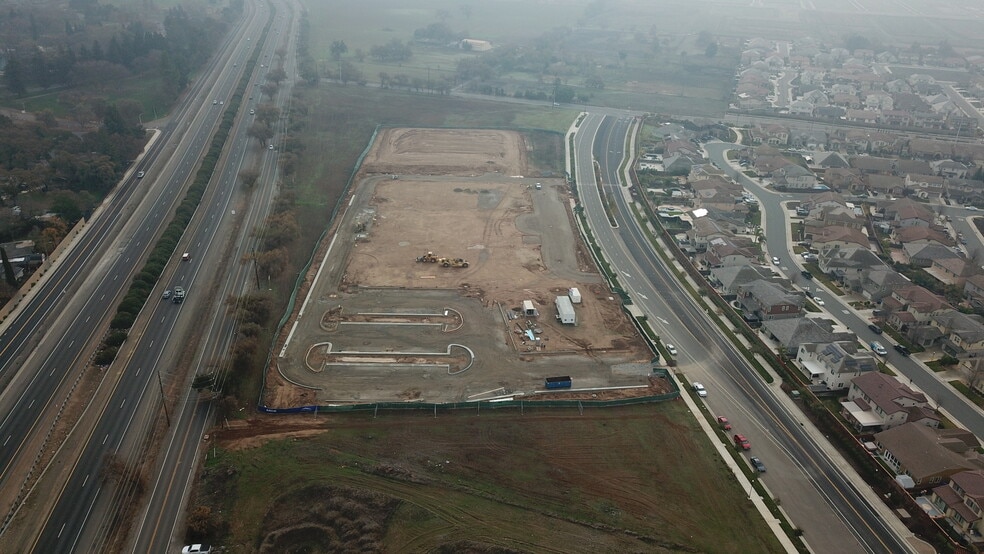 More Photos Of Lotz Pkwy, Elk Grove Land For Sale
