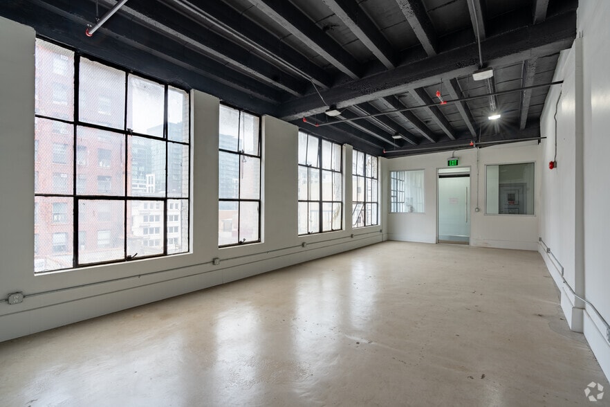 More Photos Of 714 S Hill St, Los Angeles Loft Creative Space For Lease
