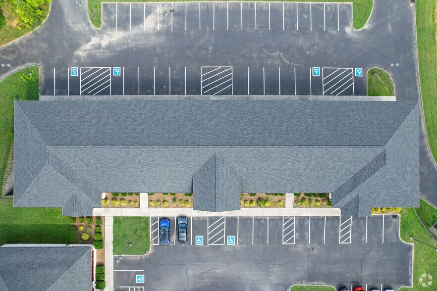 More Photos Of 5266 N National Dr, Knoxville Unknown For Lease